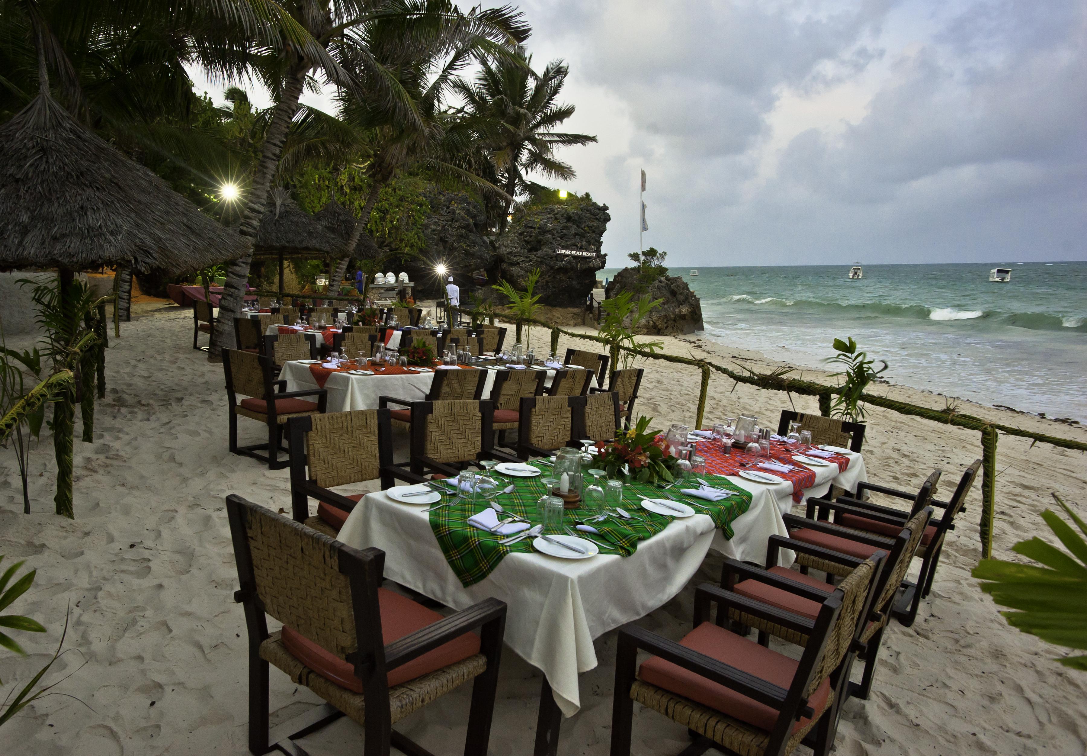 Leopard Beach Resort And Spa Playa de Diani Exterior foto